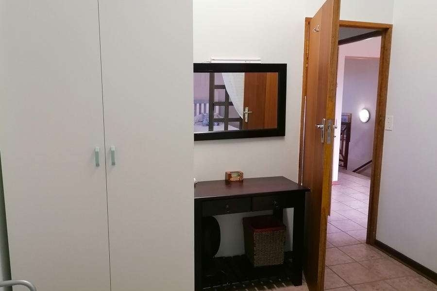 5 Bedroom Property for Sale in Stilbaai Wes Western Cape